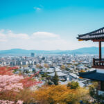 紅葉も見下ろせる日本の美しい風景