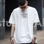 ヒップホップスタイルのTシャツコーデ