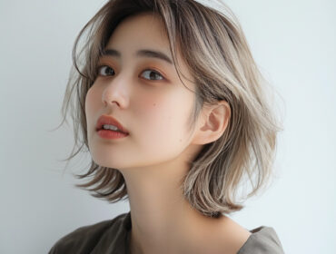 ショートヘアーの女性