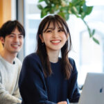 オフィスで働く NO.176009