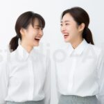 とても仲の良い2人の同僚女性