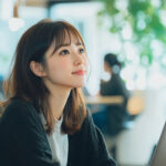 オフィスで働く NO.198398